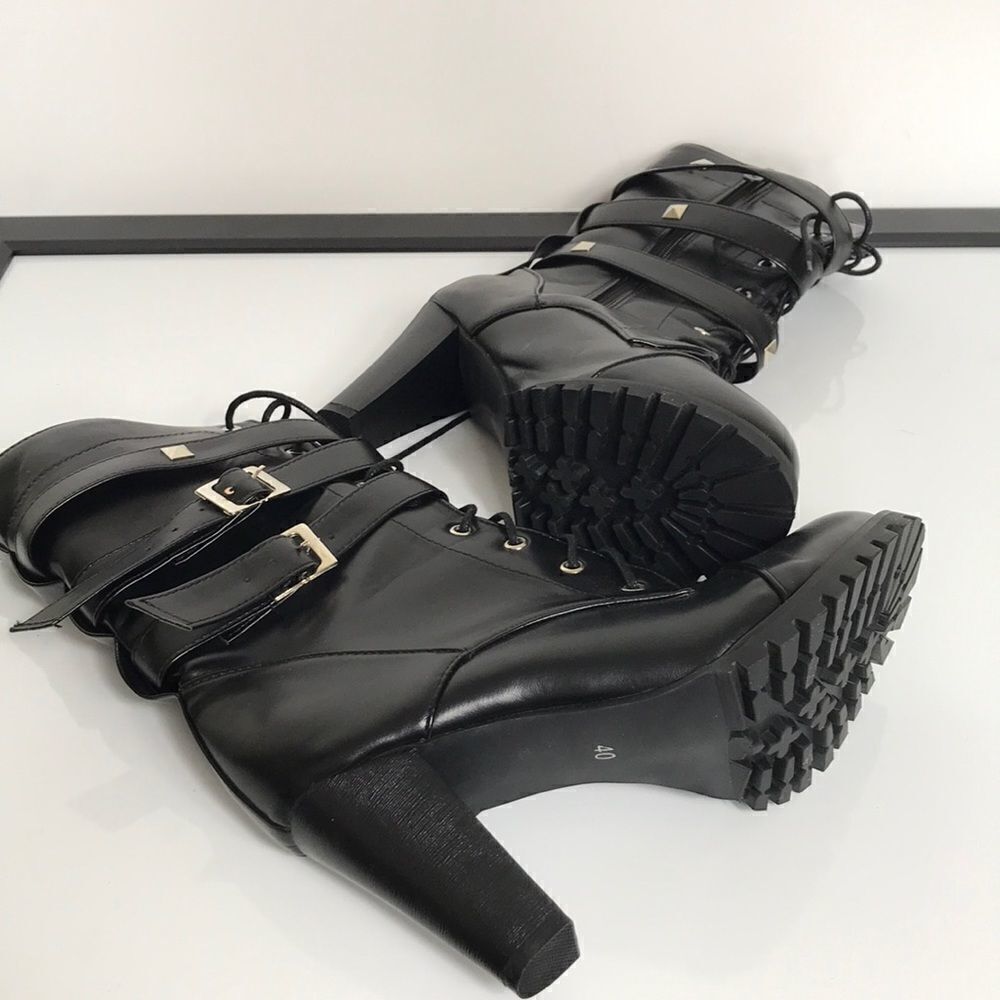 Unbranded Round-Toe Mid-Calf Heeled Boot